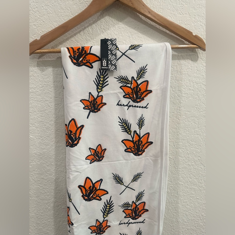 Baby Blanket- White- Orange Poppy Flowers- 100% cotton- NWT